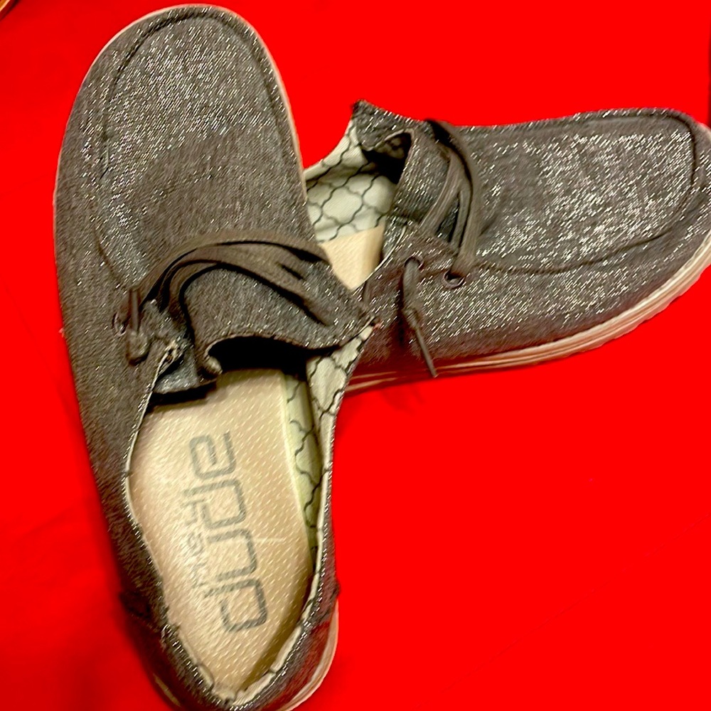 Sparkle in these trendy Hey Dudes!!